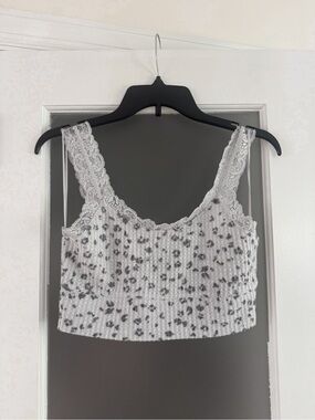 Francesca’s Leopard Print Cropped Tank Top